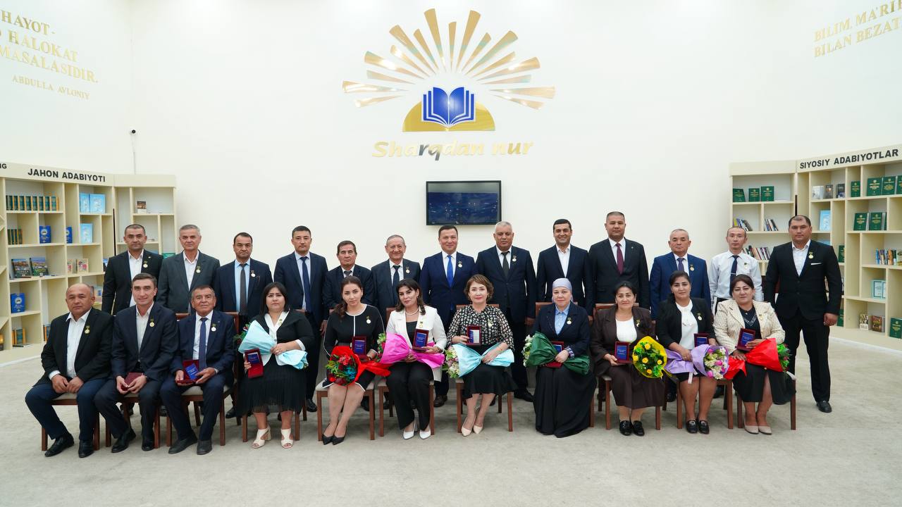 🏅 “Oliy ta’lim a’lochisi” ko‘krak nishoni